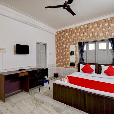 Super Oyo Hotel O Fantasy Stay Vibe Calcutta Extérieur photo