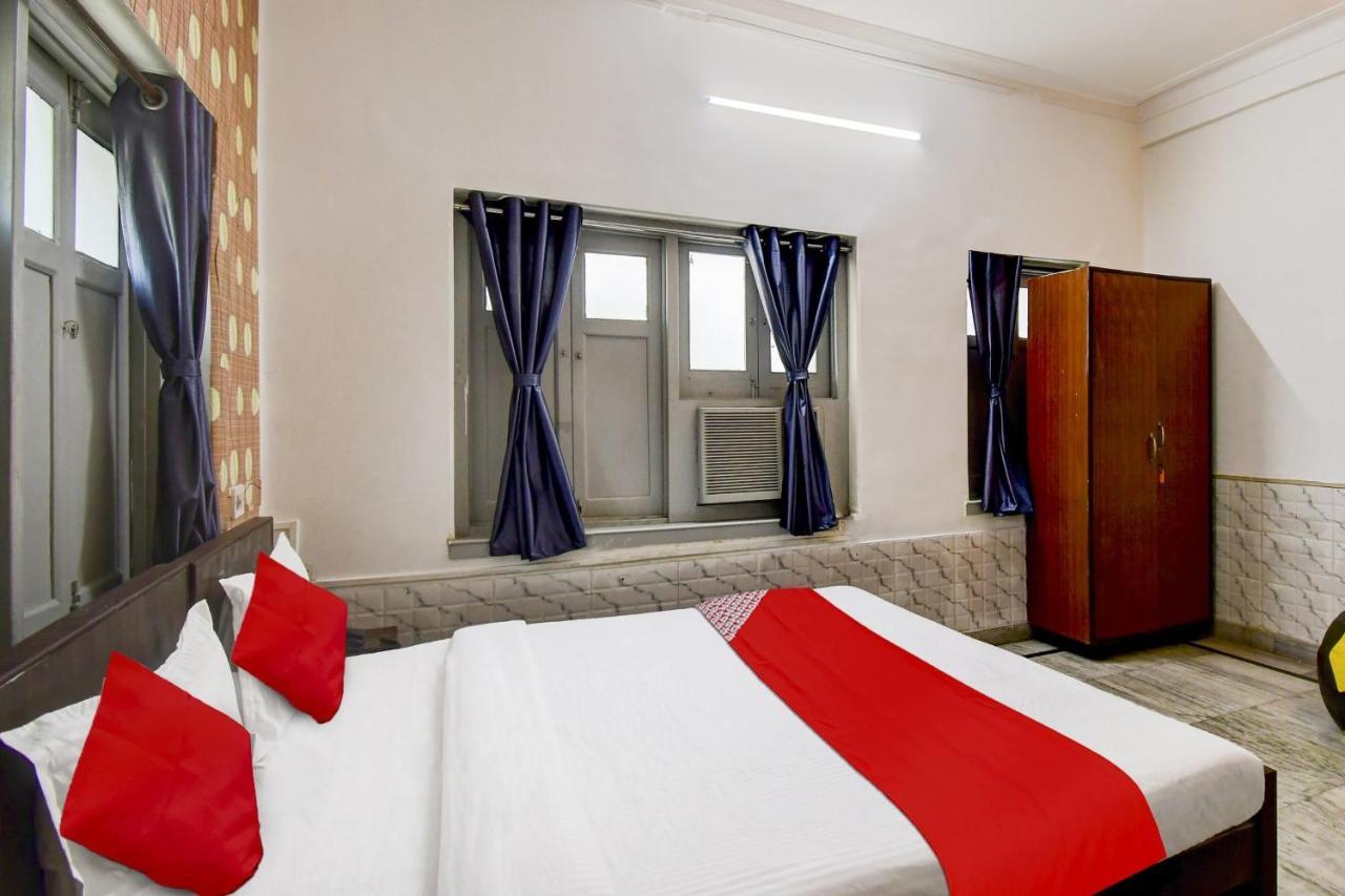 Super Oyo Hotel O Fantasy Stay Vibe Calcutta Extérieur photo